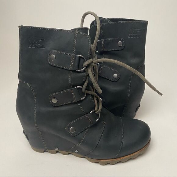 Sorel Joan of Arctic Lace Up Mid Wedge Lexie Wedge Black Leather 8 waterproof - Picture 1 of 6